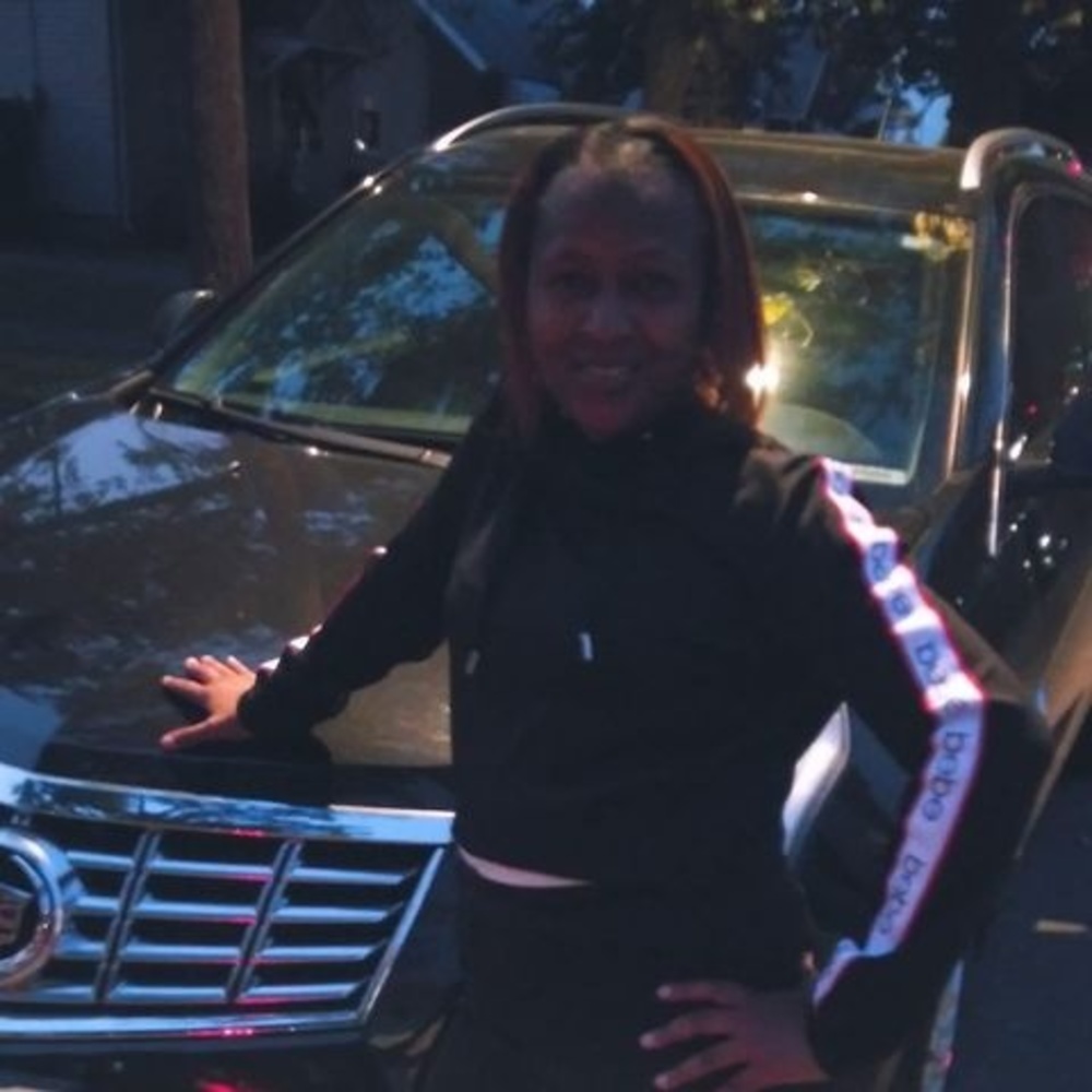 Meet your Posher, Makeyla